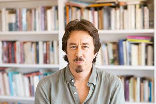 Mairal. "Estoy sobrepasado con la realidad y me cuesta asimilarlo con ficción"