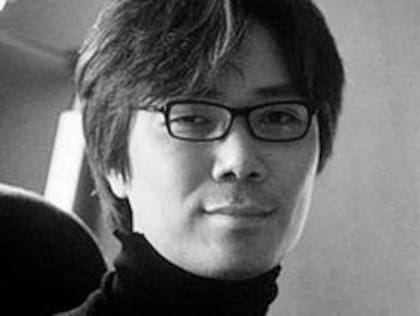 El escritor Kim Young-ha