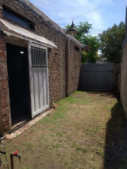 El espacio experimental de Taller Fuerzas está ubicado en una esquina de la calle Bonorino, en Villa Tesei, Hurlingham.