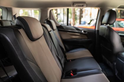 El espacio interior del Chevrolet Trailblazer 2025 es realmente generoso