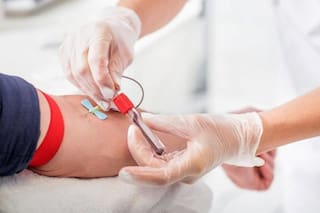 Un médico analizó la crisis de donantes de sangre y de médula ósea en la Argentina: “No es como muchos creen”