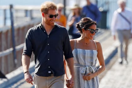 El esposo de Meghan Markle culpó a las compañías de tecnología de los grandes males que asolan el planeta por no vigilar mejor las redes y ver qué pasa en ellas