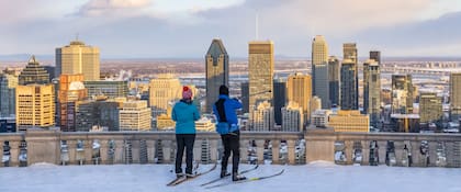 El esquí y los deportes de nieve son de los principales atractivos en Montreal (cirquedusoleil.com)