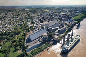 Molinos Agro presentó un anteproyecto para invertir US$800 millones en un gigantesco complejo portuario e industrial