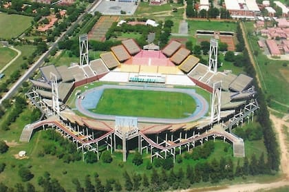 El estadio Mmabatho en Sudáfrica fue construido en 1981 con un diseño extremadamente raro