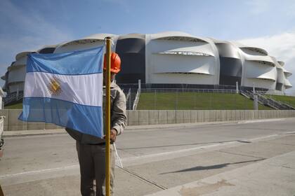 El estadio Único Madre de Ciudades recibe los dos primeros partidos del grupo A en el Mundial 