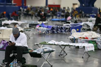 El estado de Texas abrió 300 centros "de calentamiento" para proteger a las personas del frío