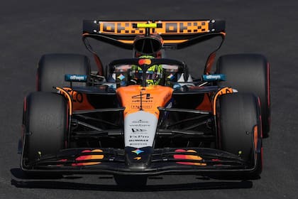 El estilo deslizante al transitar las curvas favoreció a Norris por sobre Piastri en el Gran Premio de Ciudad de México.