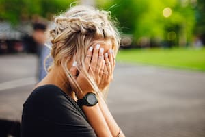 Cómo el estrés enmascara los síntomas de una enfermedad crónica