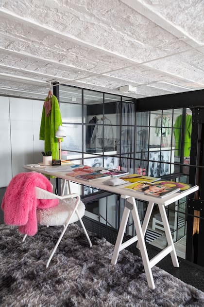 El estudio también esta integrado al resto del espacio