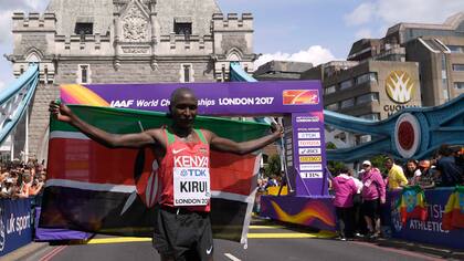 El etíope Kirui, ganador del maratón masculino del Mundial de Atletismo