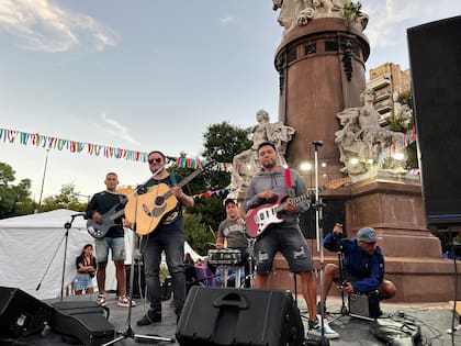 El evento contará con un escenario con programación musical en vivo durante toda la jornada