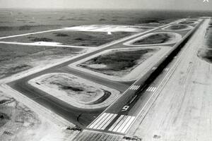 Cómo el aeropuerto ‘más grande del mundo’ se convirtió en una pista abandonada en Florida