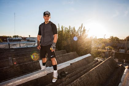 El ex campeón del mundo Sergio "Maravilla" Martínez lo invitó a tomar un café y le explicó cómo construir un vínculo económico con distintas marcas y sacar provecho.