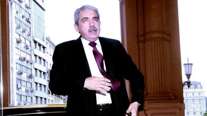 El ex jefe de Gabinete, Aníbal Fernández, arremetió contra Ritondo