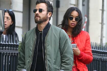 El ex marido de Jennifer Aniston ya tiene su corazón ocupado