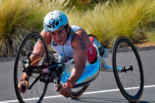 El excampeón de automovilismo y paralímpico Alex Zanardi muere a los 59 años