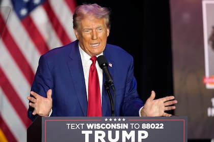 El excandidato presidencial republicano Donald Trump habla durante un mitin, el sábado 28 de septiembre de 2024, en Prairie du Chien, Wisconsin.