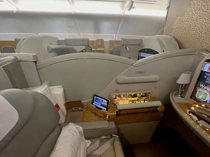 El exclusivo interior del Airbus A380 de Emirates
