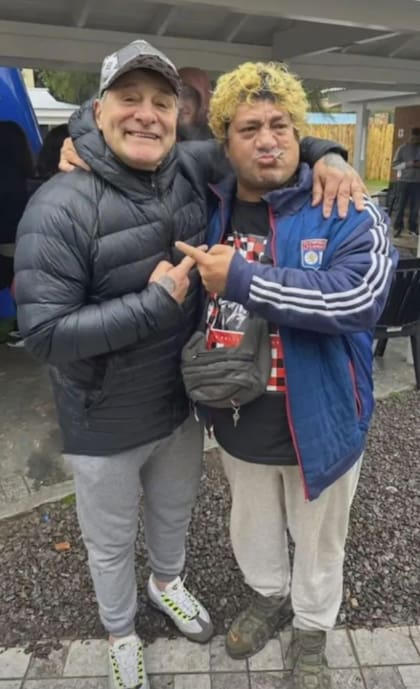 El exfutbolista Claudio "Turco" García se encontró días atrás con Pity Álvarez y compartió en sus redes la imagen del encuentro