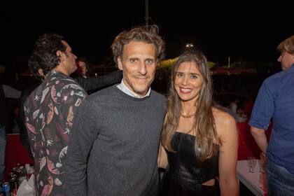 El exfutbolista Diego Forlán, con su esposa, presentes en la gran fiesta de Punta del Este