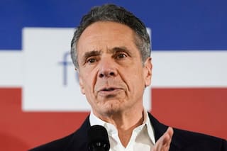 Quién es Andrew Cuomo, el exgobernador que busca retomar el control de Nueva York