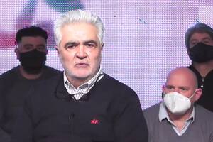 El exgobernador Sergio Acevedo, durante la presentación de candidaturas del frente SER Unidos. Captura de pantalla de la transmisión por facebook.