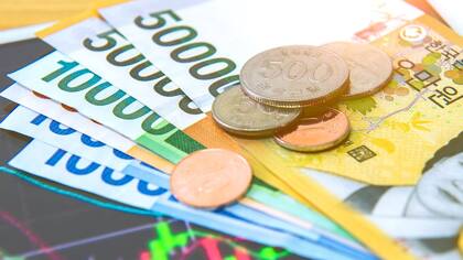 El éxito económico surcoreano se debe en parte a un tejido empresarial competitivo, inversión extranjera y un sistema educativo competente.