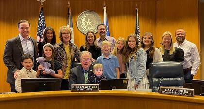 El exjuez del condado de Tarrant, Glen Whitley, apoyará a Kamala Harris en estas elecciones de EE.UU. 2024