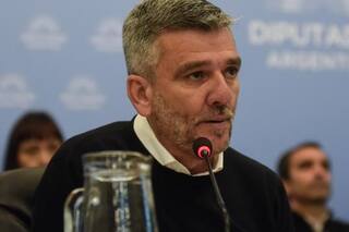 Denuncian que un empresario le pidió 400 planes sociales a Zabaleta a cambio de venderle aceite