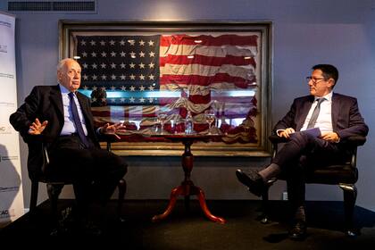 El exministro de economía Roberto Lavagna, durante la entrevista con Jorge Rosales