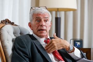 Cúneo Libarona salió a defender a Adorni: “Cuando te toca a vos, mejor buscate un abogado”