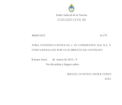 El expediente que muestra la orden de desalojo del local
