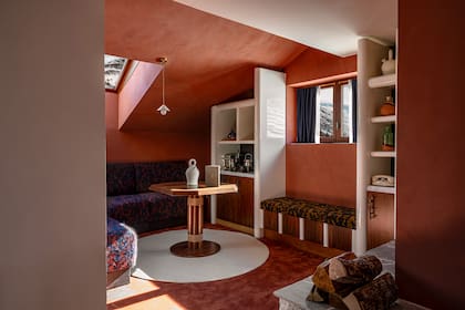 El Experimental Chalet está ubicado en el corazón de la estación de esquí de Val d'Isère, al pie de las pistas