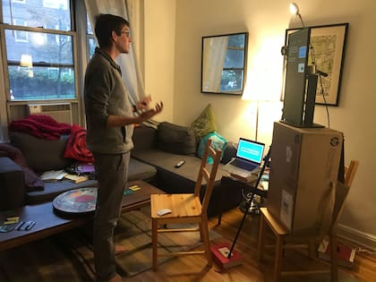 El experto en productos digitales en una de sus videoconferencias de alcance global