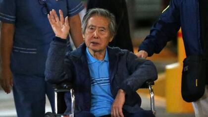 El expresidente Alberto Fujimori, padre de Keiko Fujimori, cumple una condena de 25 años de prisión por violaciones a los derechos humanos