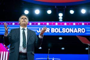 Bolsonaro reapareció en público en EE.UU. en la reunión conservadora que tendrá a Trump como estrella