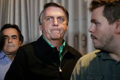 El expresidente Jair Bolsonaro, internado por una infección