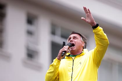 El expresidente de Brasil Jair Bolsonaro durante una marcha para exigir amnistía para los detenidos por un supuesto golpe de Estado de 2023, el domingo 6 de abril de 2025, en Sao Paulo.