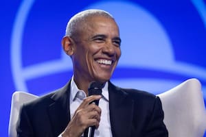 Un comentario de Obama sobre los extraterrestres desató un enorme revuelo en redes y tuvo que salir a aclararlo