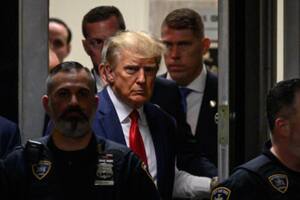 Las caras más llamativas de Trump al presentarse ante la Justicia de Nueva York