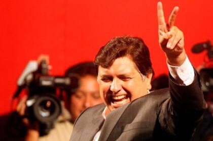 El expresidente de Perú Alan García, quien se suicidó la semana pasada, estaba acusado de recibir sobornos de Odebrecht