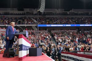 En las elecciones de mitad de mandato, Estados Unidos esquivó un flechazo directo al corazón de su democracia