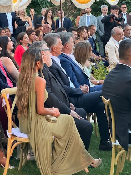 El expresidente Mauricio Macri, tío de Rodrigo Valladares, presente en la boda de su sobrino con Emily Lucius