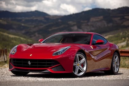 El F12 Berlineta es uno de los modelos que estará presente en la exposición La Mashine