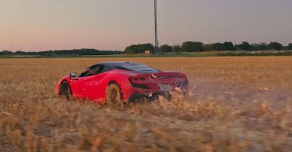 El F8 no esta diseñado para ese terreno ni para condiciones de rally