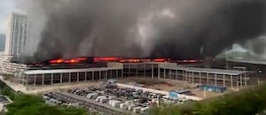 El impactante incendio en la fábrica y sede mundial de BYD en China