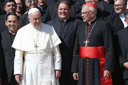 El fallecido papa Francisco aprobó las canonizaciones de los dos primeros santos venezolanos.