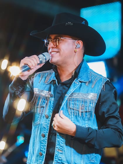 El fallecimiento de Yeison Jiménez causó conmoción entre sus fans y el público colombiano (Facebook/Yeison Jiménez)