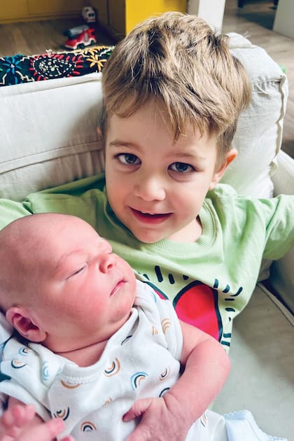 El familión de las Trillizas se sigue
agrandando y con la llegada de Romeo
suman diecinueve nietos “de oro”.